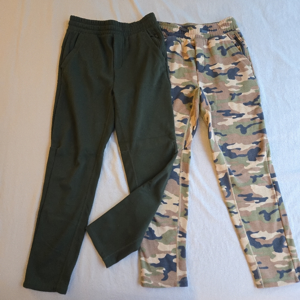 Gap Fit Cozy Pant Kids Camouflage and Mistletoe Green Fleece Lined Jogger Pants